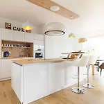 Gaestezimmer In Mit Dach-terrasse, Wohnbereich Und Kueche *
