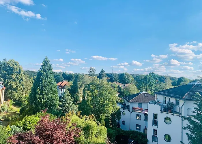 Rum i privatbostad Gaestezimmer In Mit Dach-terrasse, Wohnbereich Und Kueche *
